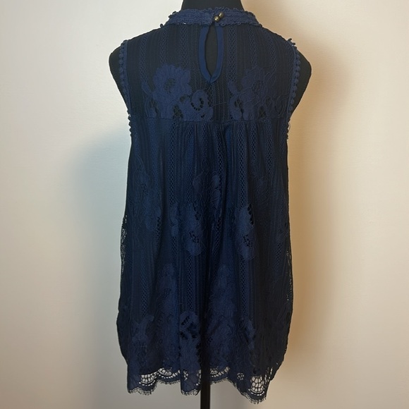 Taylor & Sage Deep Blue High Neck Sleeveless Twin Print Lace Top Sz L - Picture 5 of 7